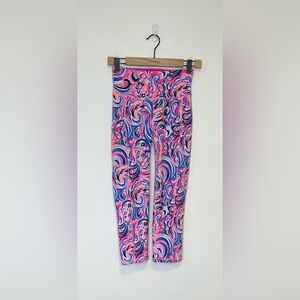 Lilly Pulitzer Weekender High Rise Crop Luxletic Raz Berry Flamingoals , sz : XS